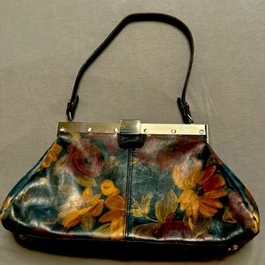 Patricia Nash purse. Great condition.